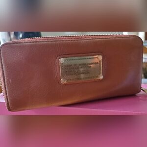 Vintage Marc by Marc Jacobs camel colored wallet